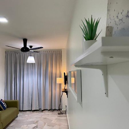 2 Bedroom Port Dickson Seaview Eksteriør billede