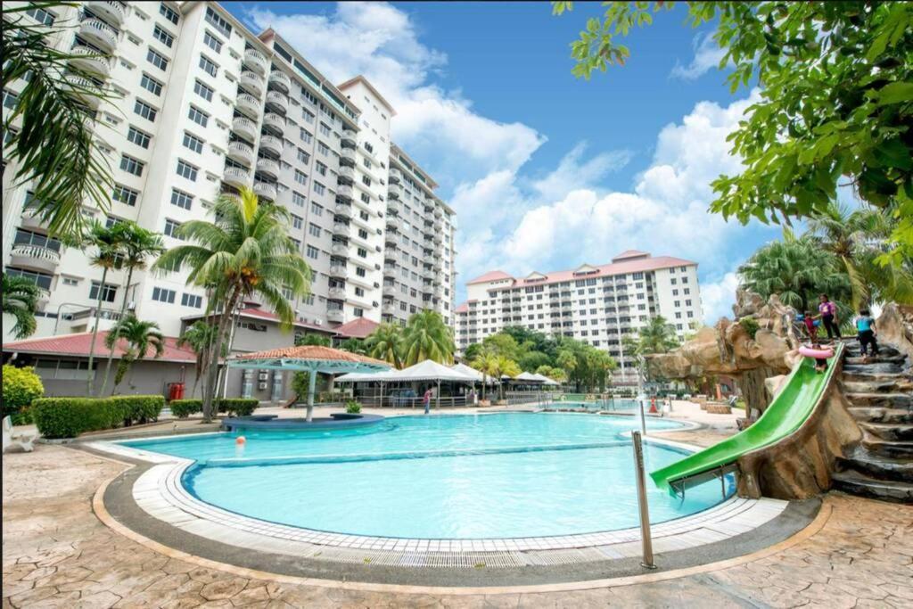 2 Bedroom Port Dickson Seaview Eksteriør billede