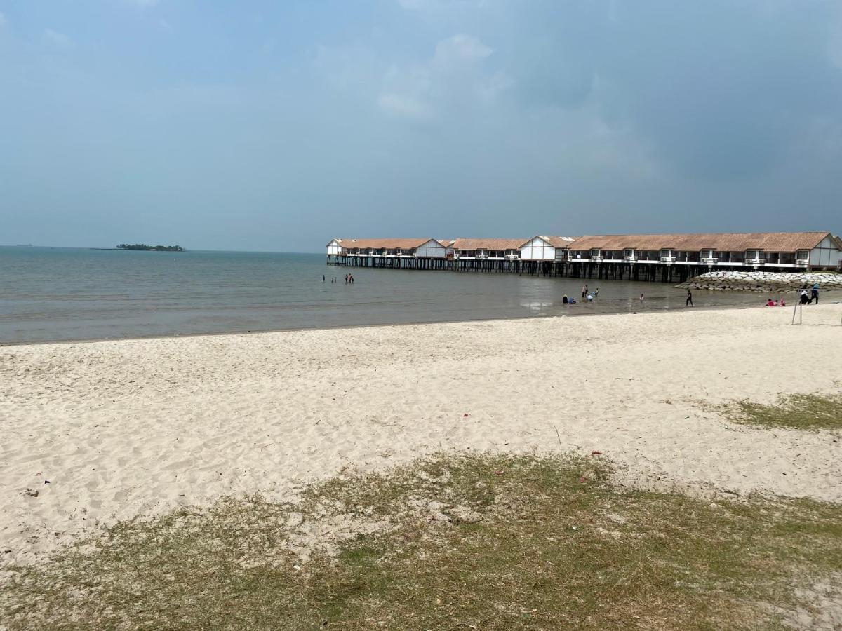 2 Bedroom Port Dickson Seaview Eksteriør billede